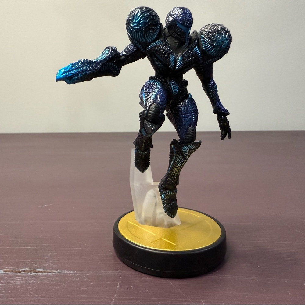 Samus Aran - Black and Blue